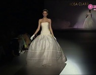 Te traemos el desfile de Rosa Clará – Novias 2013