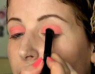 Tutorial de maquillaje para ojos de verano de Clio Make up