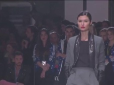 Desfile Nuno Baltazar inverno 2012-13 na ModaLisboa Freedom [Vídeo]
