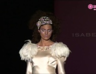 Desfile vestidos de noiva Isabel Zapardiez 2013 na Cibeles Madrid Noivas