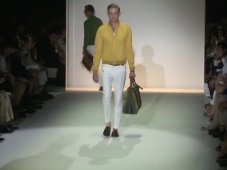 Desfile Gucci Primavera 2013 na Milano Moda Uomo: cor e classe! [Vídeo]