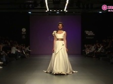 Pol Núñez 2013. Colección Cibeles Madrid Novias [Video]