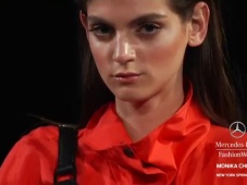 Highlights Monica Chiang Primavera-Verano 2013 en la Mercedes Benz Fashion Week [Video]